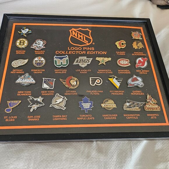 Vintage 1990s NHL logo pins framed set - Picture 1 of 1